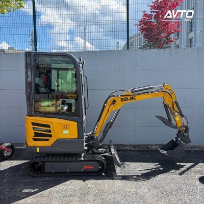 Mini bager JKW18- 1800kg s kabino